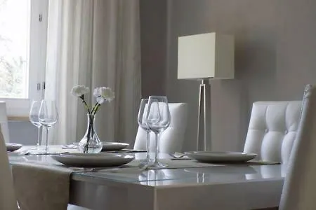 Appartement Design Apt In Sienne
